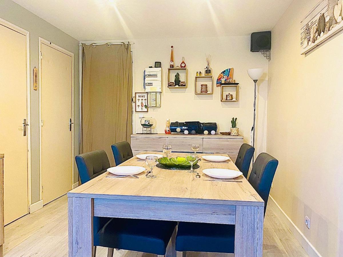 Appartement Proche Mer Avec Piscine Et Parking Fleury  Exterior foto